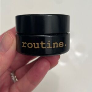 Routine Natural Beauty "The Class" Perfume Balm